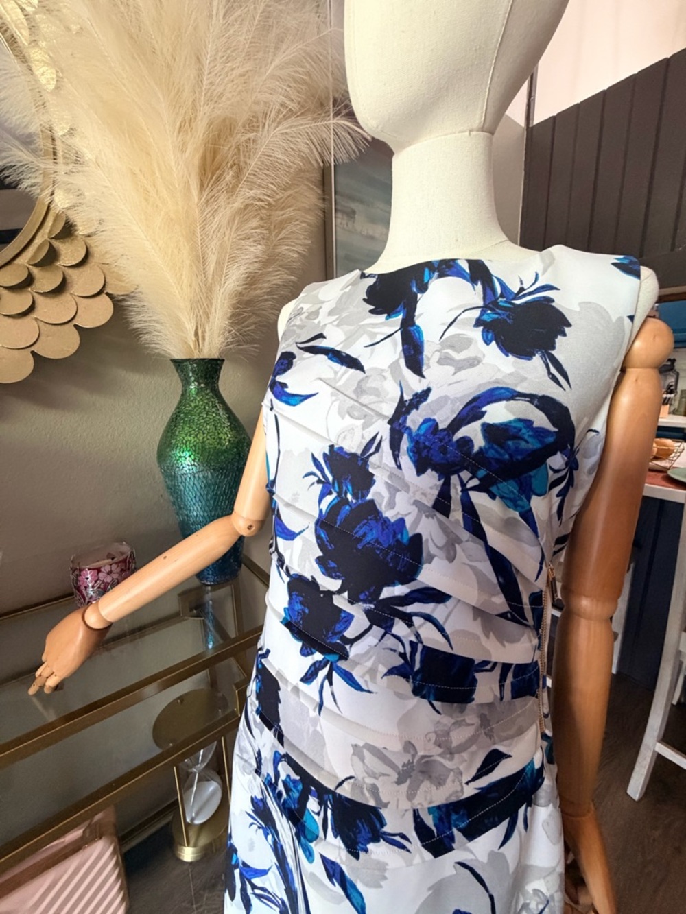 Ivanka Trump White Midi Dress with Blue Floral Pattern - Picture 9 of 11